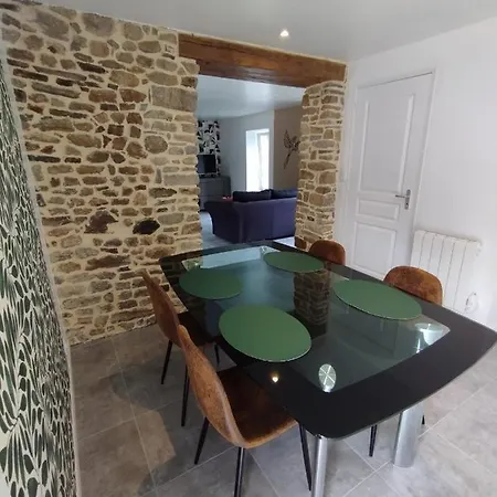 Jolie Maison Au Calme Et Proche Avec En Option Casa de Férias *