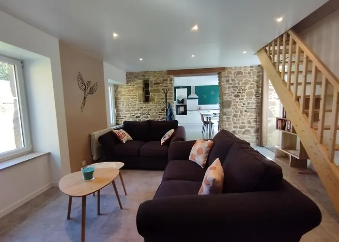 Jolie Maison Au Calme Et Proche Avec En Option Holiday home *