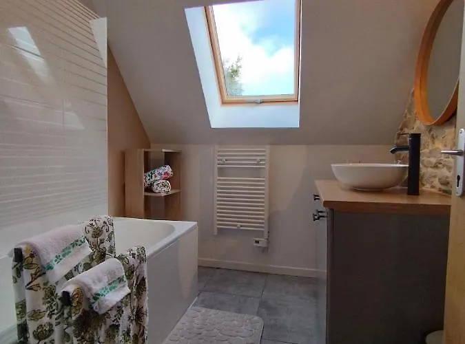 Jolie Maison Au Calme Et Proche Avec En Option Saint-Germain-le-Gaillard